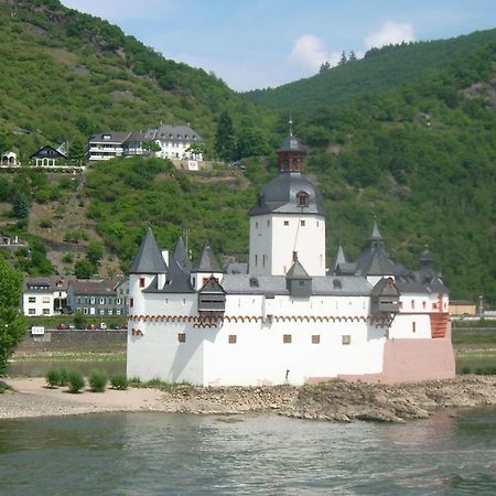 Goldener Pfropfenzieher Oberwesel Bagian luar foto