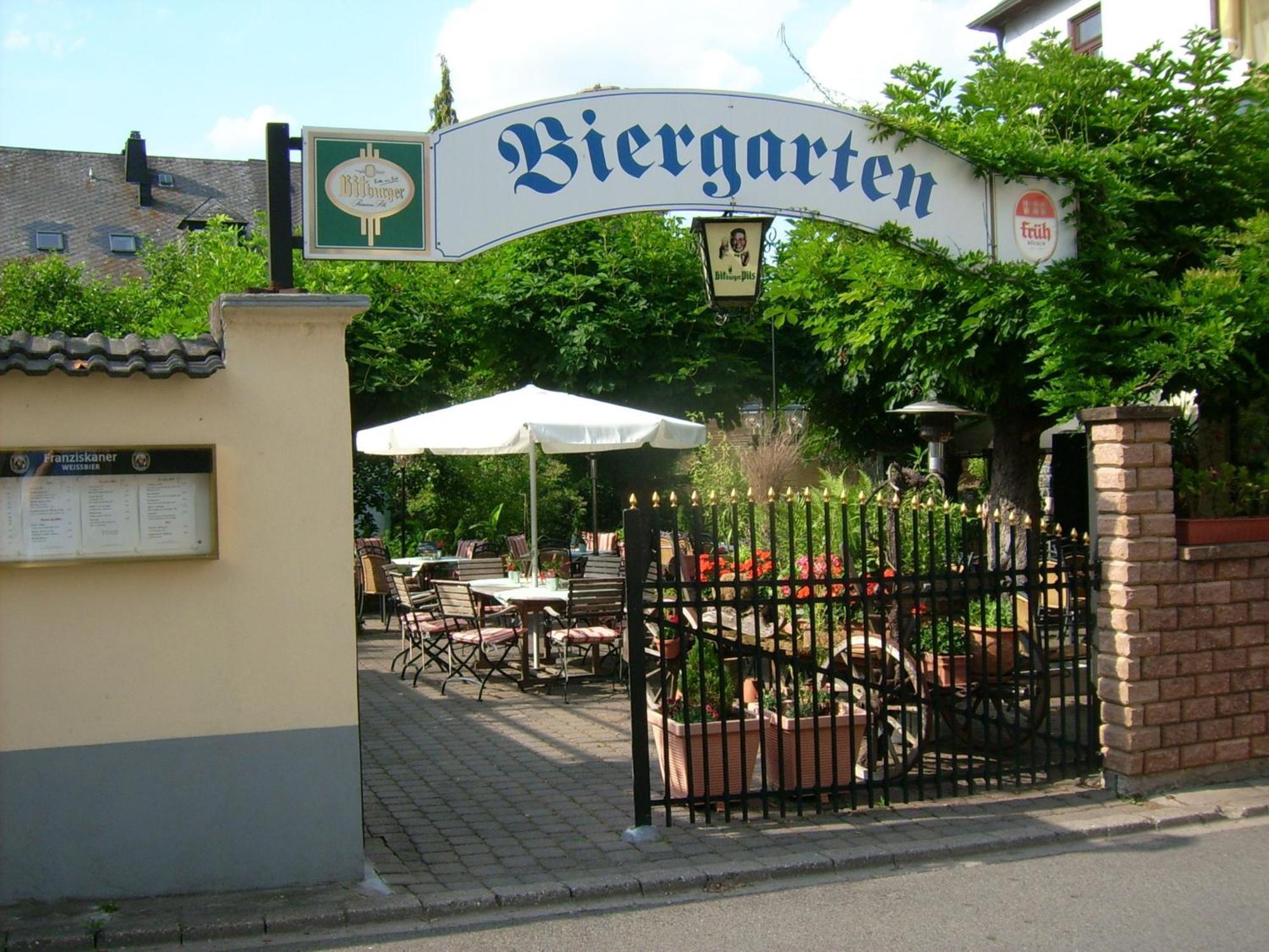 Goldener Pfropfenzieher Oberwesel Bagian luar foto
