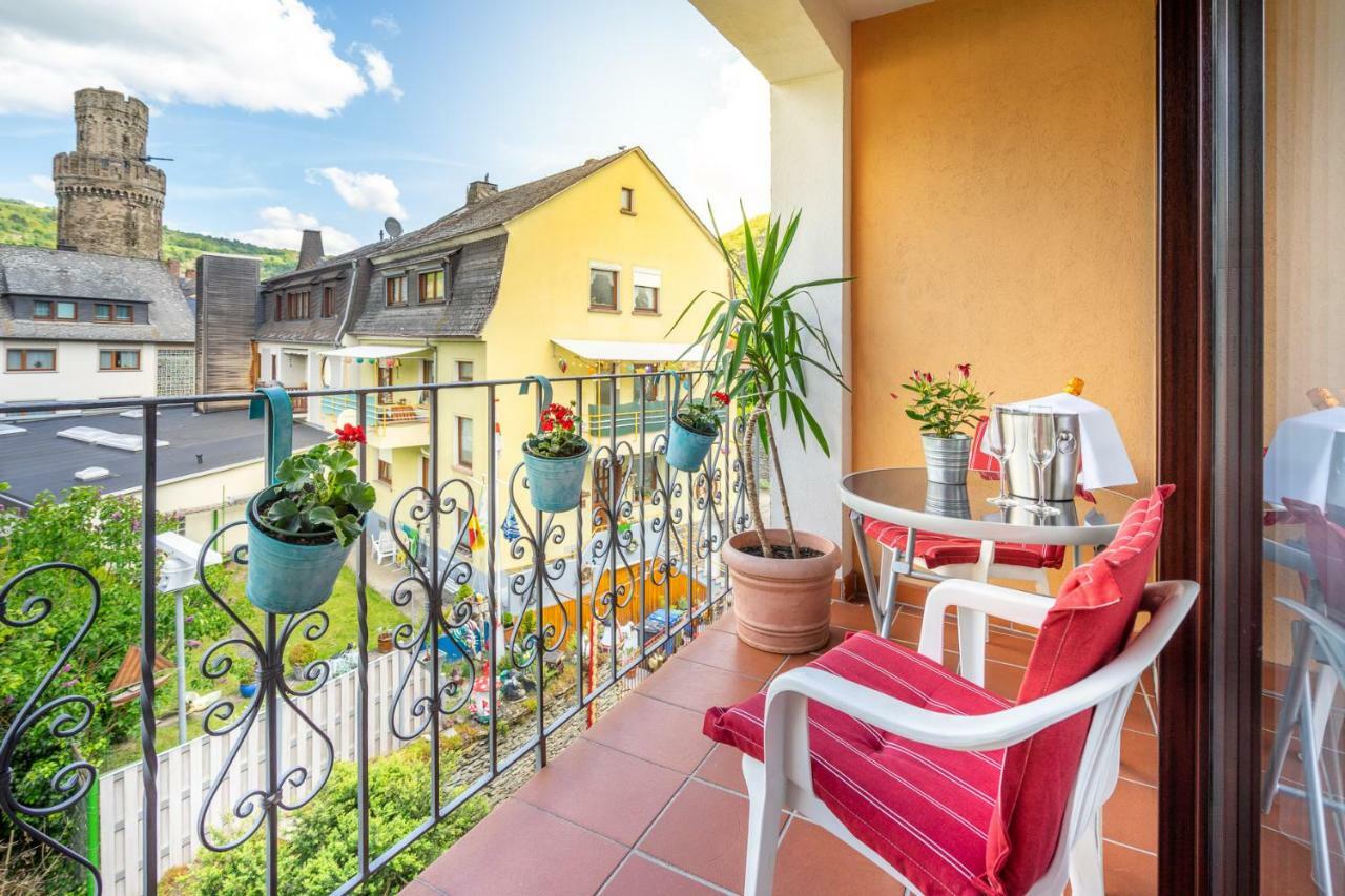 Goldener Pfropfenzieher Oberwesel Bagian luar foto